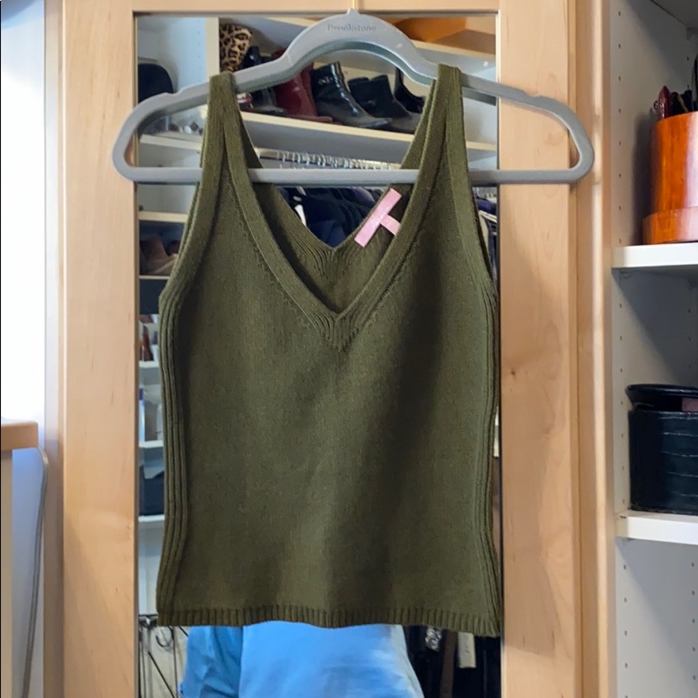 Easel Silk and Cashmere sweater tank